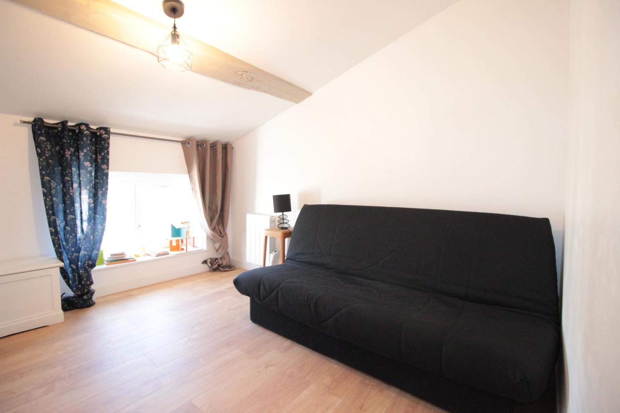 Logement Neuf "Meuse" - Hyper Centre - Parking Proche - Proche Gare - 4 Chambres - Terrasse Couverte - Wifi ! Gere Par Prestazen'Services Verdun-sur-Meuse Kültér fotó